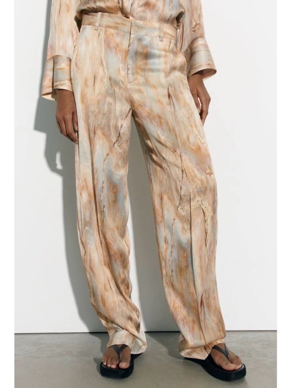 NWT Micas Marble Print High Waisted Full Length Straight Leg Pants Size Small